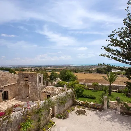 Charming In With Private Pool * Pozzallo